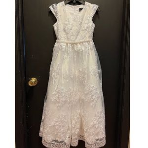 Flower girl dress/pageant/gown long dress